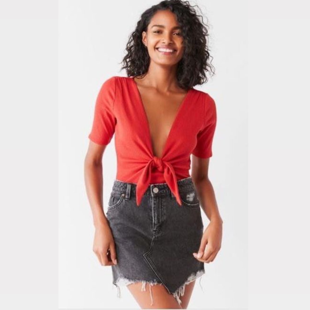 Urban Outfitters Red Plunging Tie Front Bodysuit Sz S